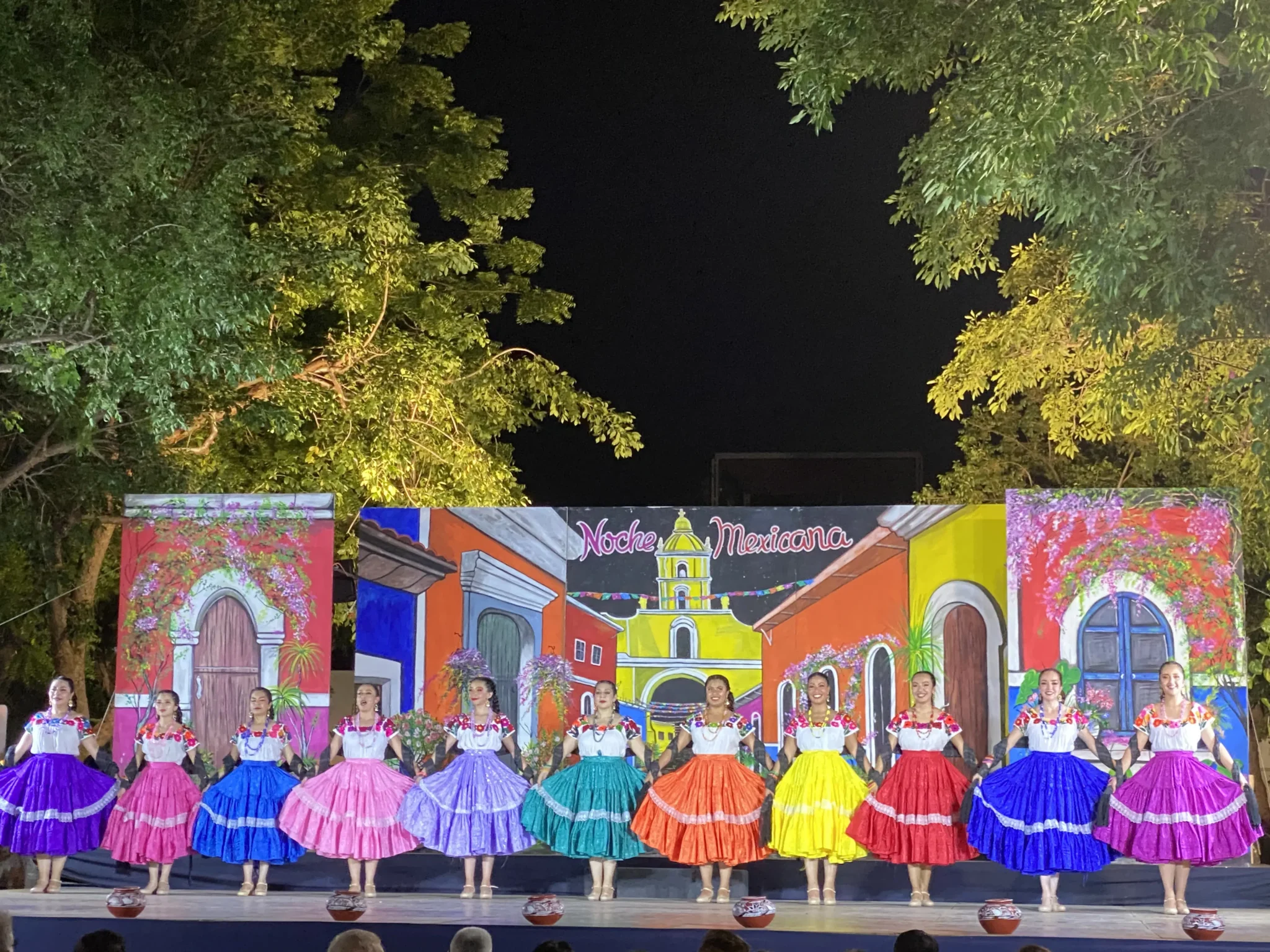 Mexican Night Experience – Spanish Immersion in Yucatán Traditional Mexican cultural performance during a Spanish immersion experience in Yucatán.